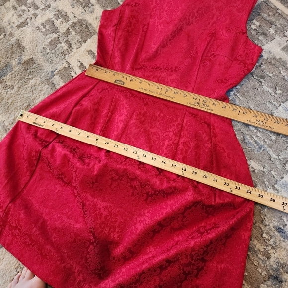 NWT Eva Mendes New York And Company Red Pattern Fit And Flare Dres Size 8 - Picture 15 of 16